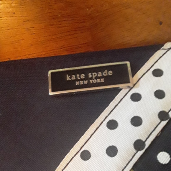 Purse - Picture 2 of 3